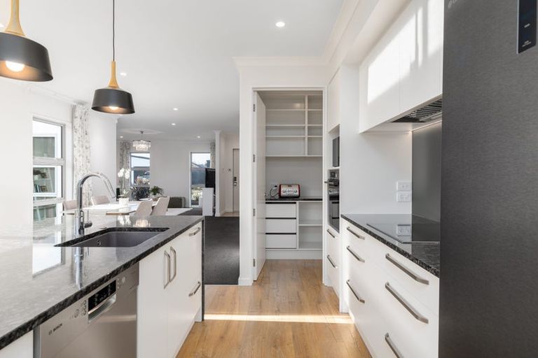 Photo of property in 12 Welsh Road, Halswell, Christchurch, 8025