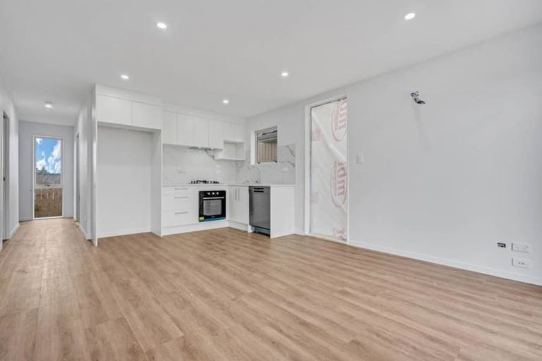 Photo of property in 14 Ritchie Crescent, Takanini, 2112