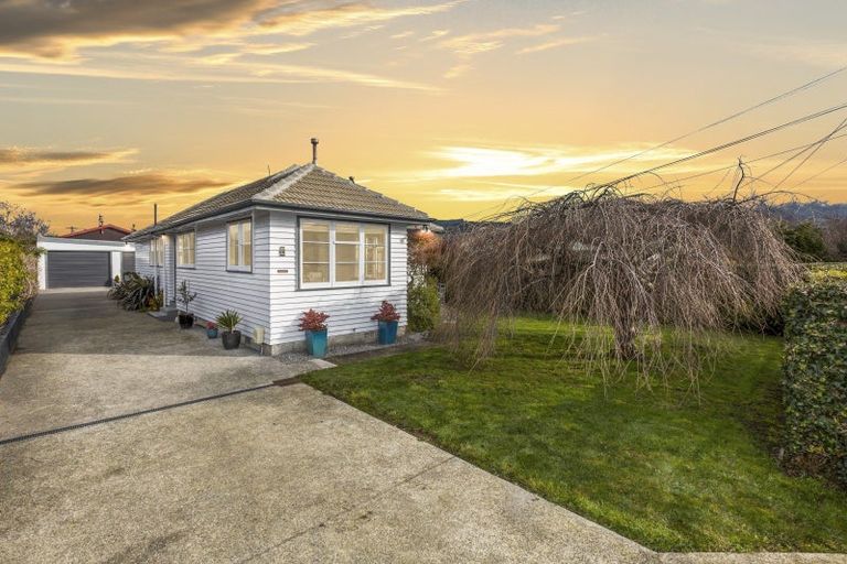 Photo of property in 11 Milton Street, Trentham, Upper Hutt, 5018