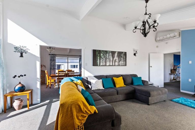 Photo of property in 5 Glanville Road, Stratford, 4332