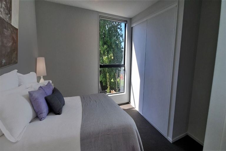 Photo of property in 2/461 Manchester Street, St Albans, Christchurch, 8014