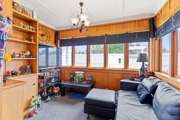 Photo of property in 9 Maunder Street, Marton, 4710