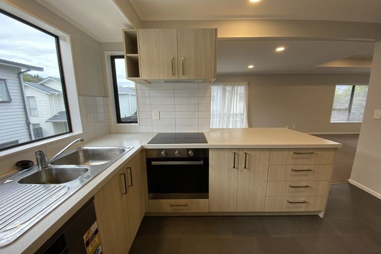 Photo of property in 60u5 Broderick Road, Johnsonville, Wellington, 6037