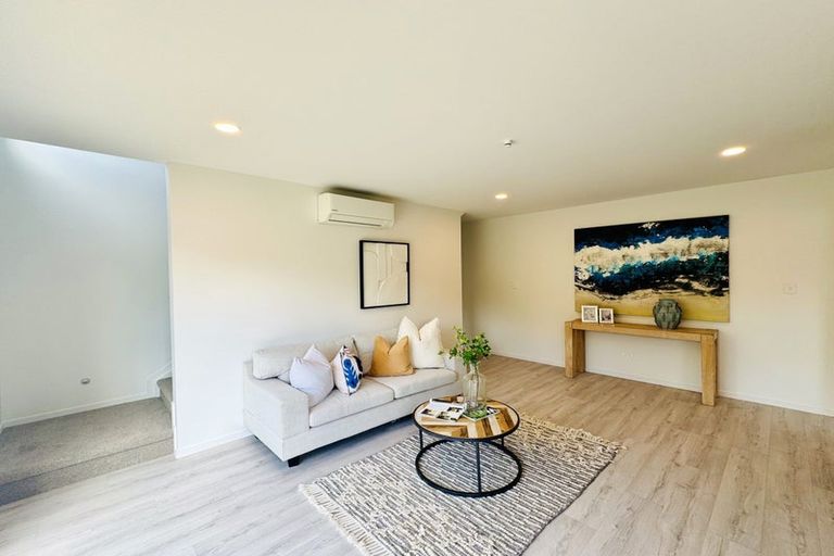 Photo of property in 84 Arran Drive, Orewa, 0931