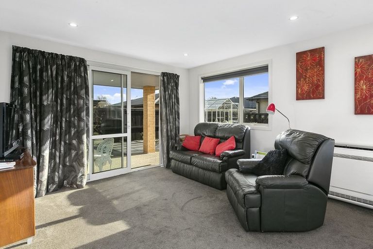 Photo of property in 6 Glengarry Court, Mosgiel, 9024