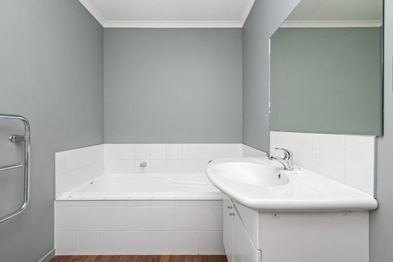 Photo of property in 127a Massey Street, Frankton, Hamilton, 3204