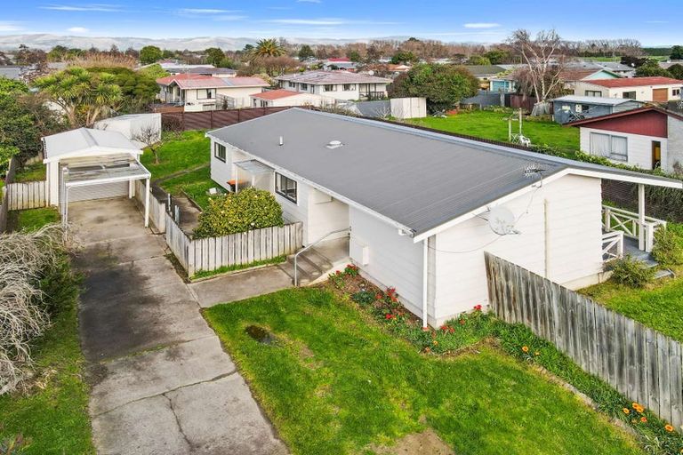 Photo of property in 114 Tremaine Avenue, Westbrook, Palmerston North, 4412