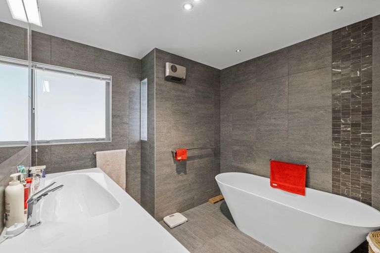 Photo of property in 41 Longhurst Terrace, Cashmere, Christchurch, 8022