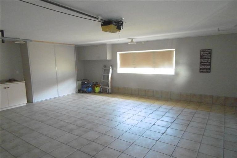 Photo of property in 16b Motukari Place, Onaero, Waitara, 4383