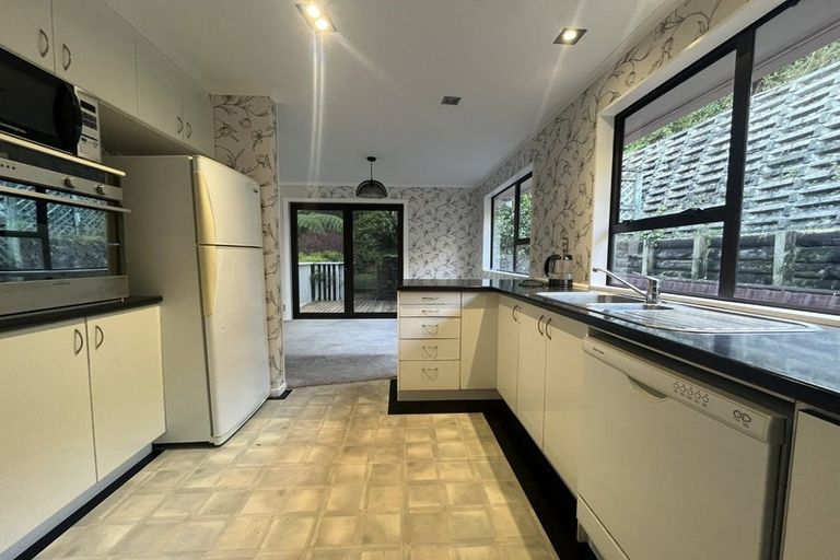 Photo of property in 15 Alleyne Court, Brown Owl, Upper Hutt, 5018