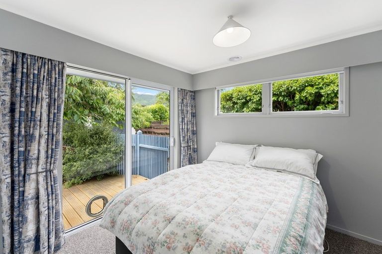 Photo of property in 5 Matipo Street, Waikanae, 5036