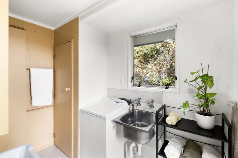 Photo of property in 12 Saint Hill Lane, Havelock North, 4130