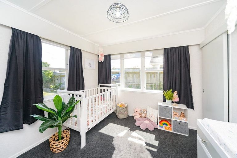 Photo of property in 90 Keith Street, Roslyn, Palmerston North, 4414