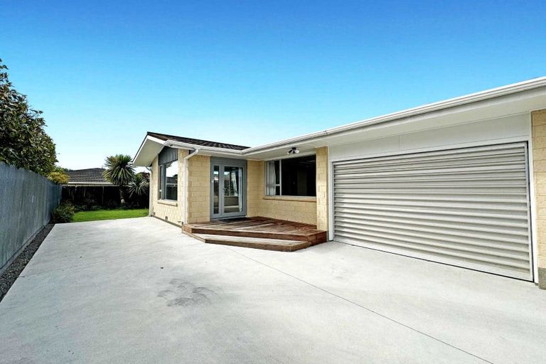 Photo of property in 12 Molesworth Place, Somerfield, Christchurch, 8024