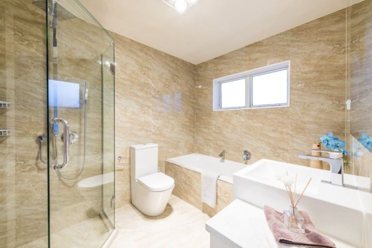 Photo of property in 41 Charlestown Drive, Flat Bush, Auckland, 2019