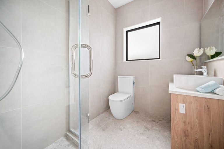 Photo of property in 4b Tidal Road, Karaka, Papakura, 2113