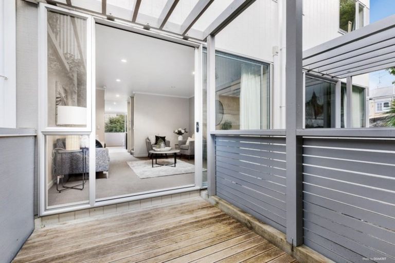 Photo of property in 28/37 Daniell Street, Newtown, Wellington, 6021