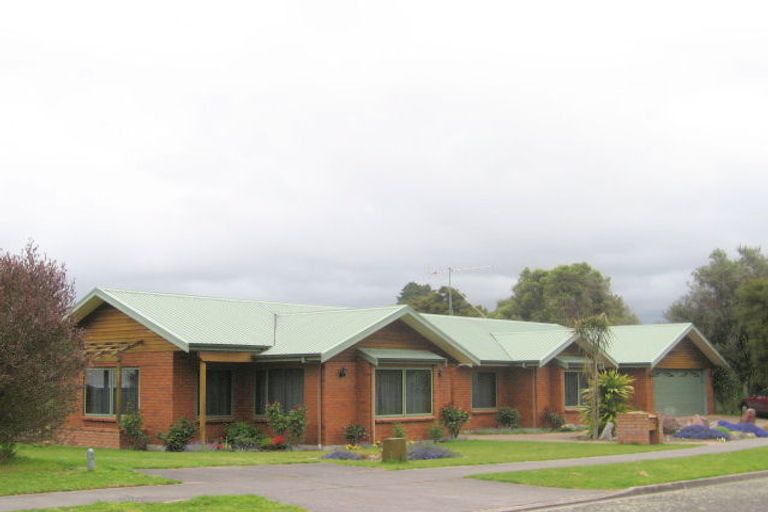Photo of property in 5 Larchwood Grove, Rangatira Park, Taupo, 3330