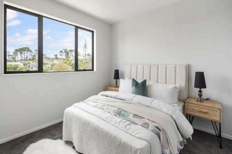 Photo of property in 196 Forrest Hill Road, Forrest Hill, Auckland, 0620