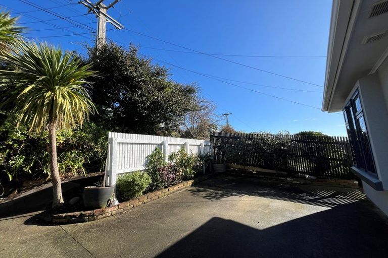 Photo of property in 33a Mitchell Street, Brooklyn, Wellington, 6021