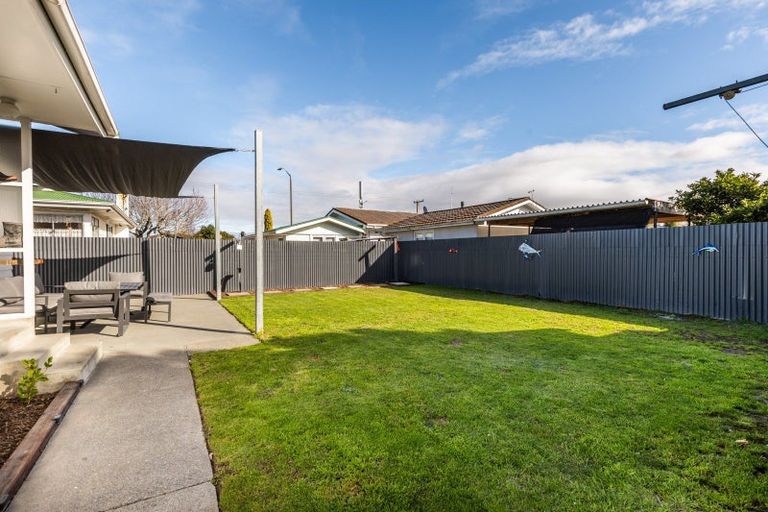 Photo of property in 3 Cranby Crescent, Onekawa, Napier, 4110