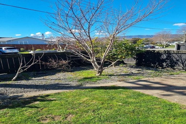 Photo of property in 1/56 Mary Crescent, Elderslea, Upper Hutt, 5018