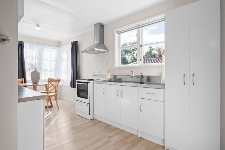 Photo of property in 95 Fairfield Road, Fairfield, Hamilton, 3214