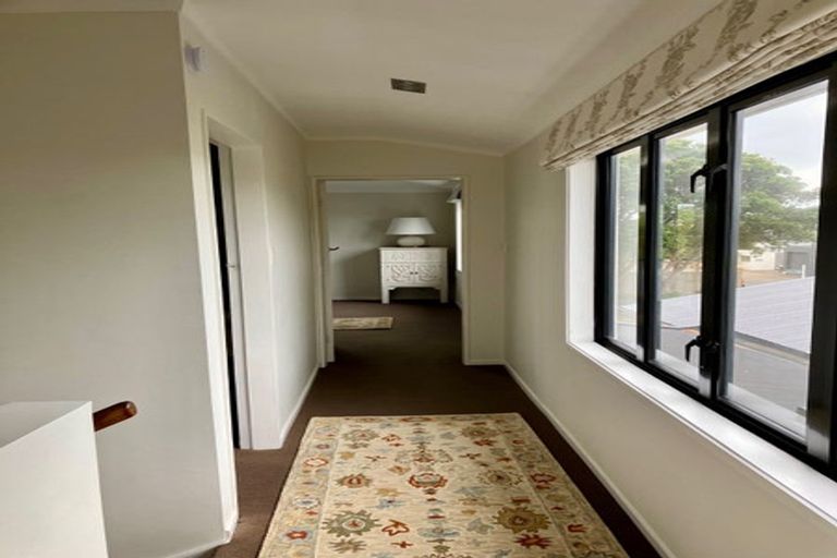 Photo of property in 66 Ludlam Street, Seatoun, Wellington, 6022