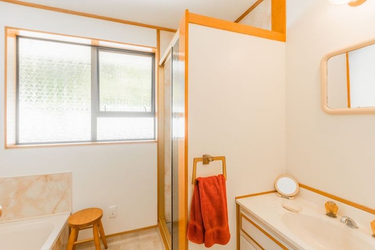 Photo of property in 7 Ngapotiki Street, Paraparaumu Beach, Paraparaumu, 5032