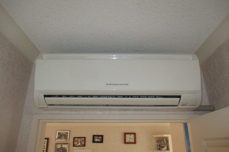 Photo of property in 76 Splitt Avenue, Glenview, Hamilton, 3206