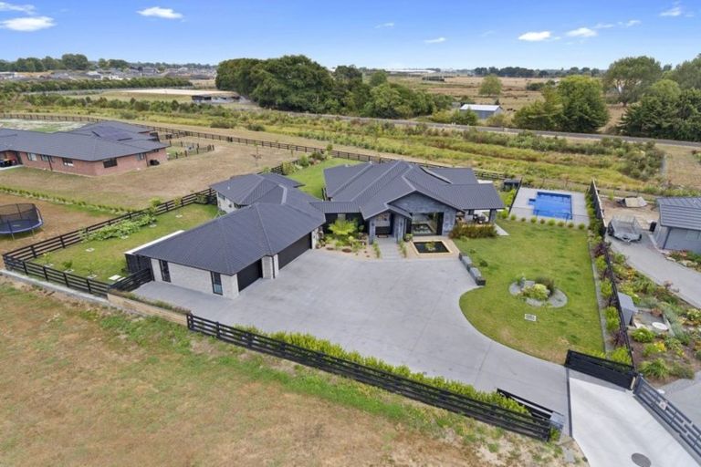 Photo of property in 45 Mike Smith Drive, Cambridge, 3434