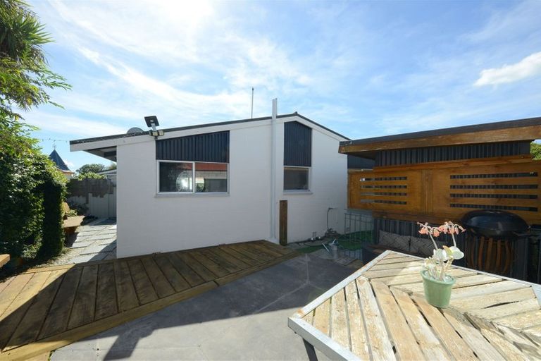 Photo of property in 4/422 Armagh Street, Linwood, Christchurch, 8011