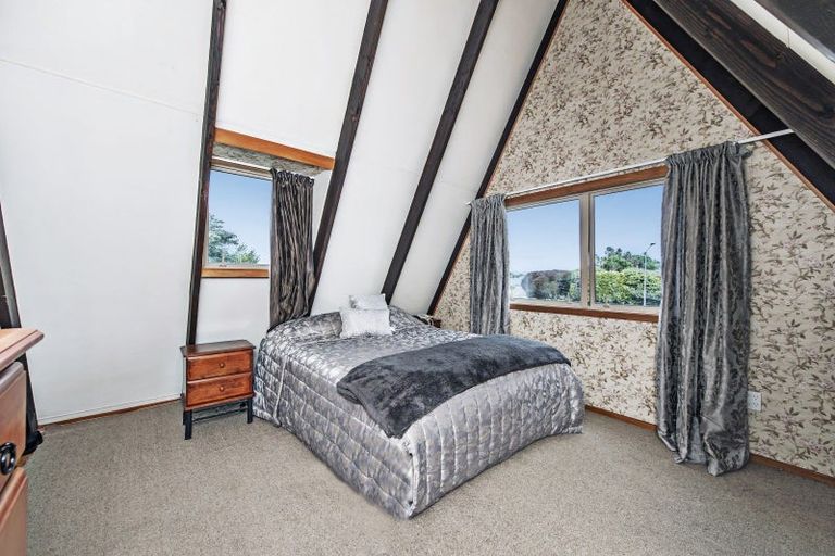 Photo of property in 12 Brookside Road, Rolleston, 7614