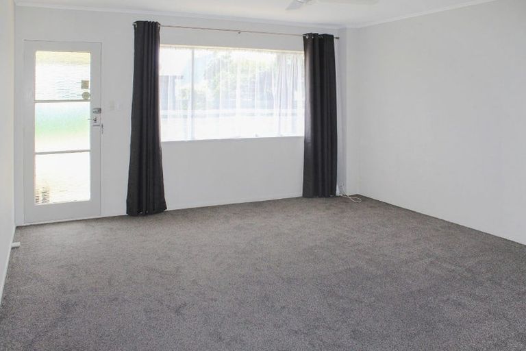 Photo of property in 6a Seaforth Avenue, Milson, Palmerston North, 4414