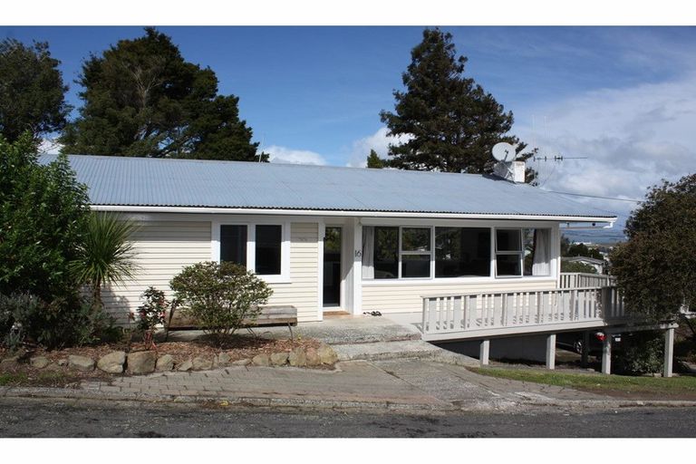 Photo of property in 16 Kohe Street, Parahaki, Whangarei, 0112