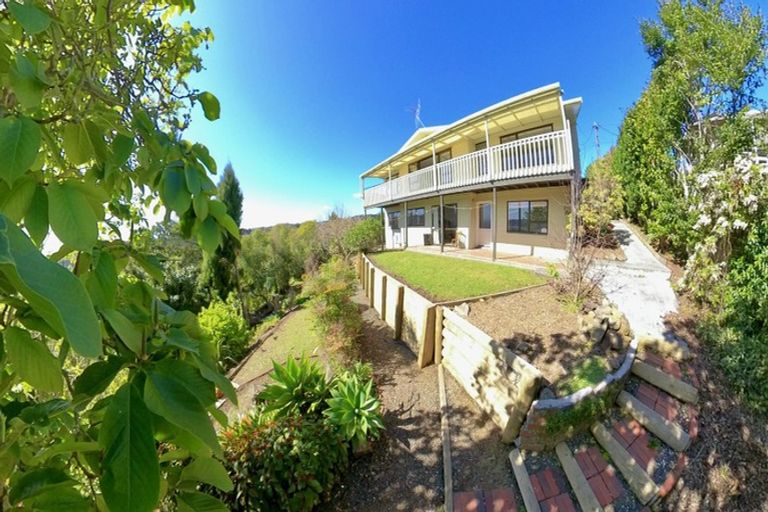 Photo of property in 30 Kokich Crescent, Onerahi, Whangarei, 0110