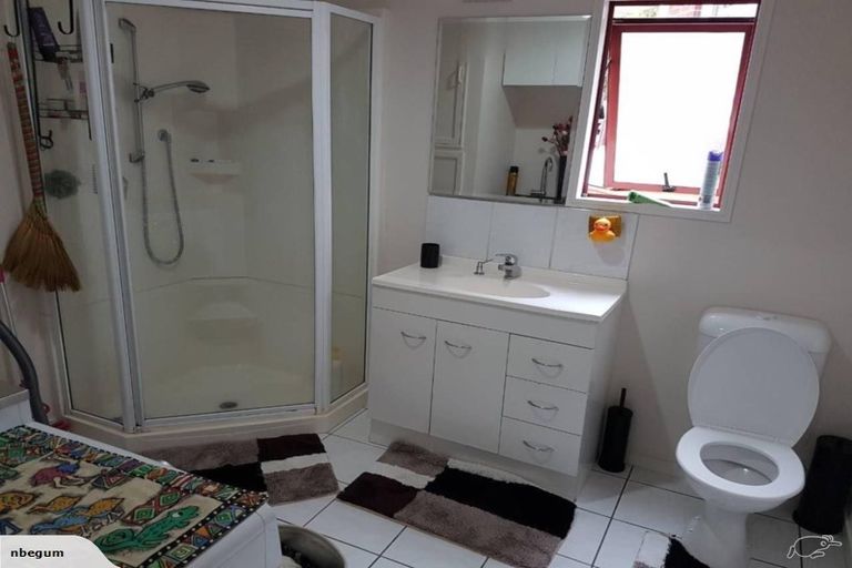 Photo of property in 286 Great North Road, Henderson, Auckland, 0612