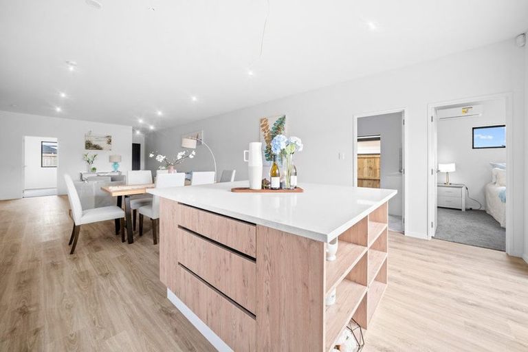 Photo of property in 4b Tidal Road, Karaka, Papakura, 2113