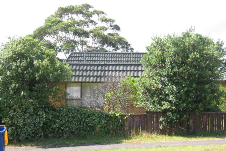 Photo of property in 4/31 Nikau Street, New Lynn, Auckland, 0600