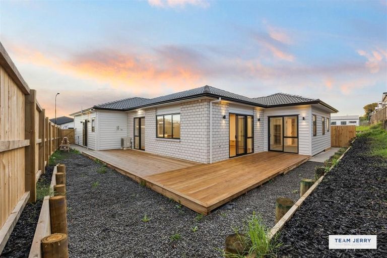 Photo of property in 4 Bannockburn Road, Opaheke, 2113
