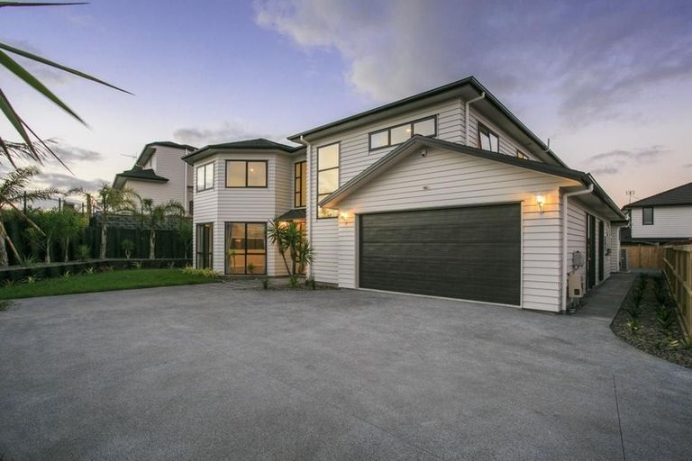 Photo of property in 32 Pioneer Rise, Silverdale, 0932