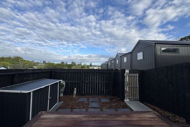 Photo of property in 1/42 Brandon Road, Glen Eden, Auckland, 0602