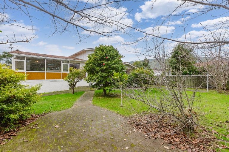 Photo of property in 40 Matai Street, Waikanae, 5036