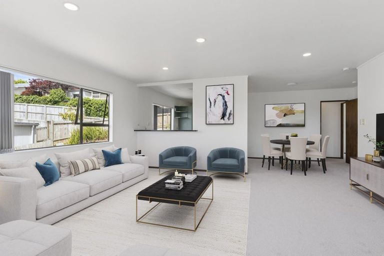 Photo of property in 34 Capilano Place, Glenfield, Auckland, 0629