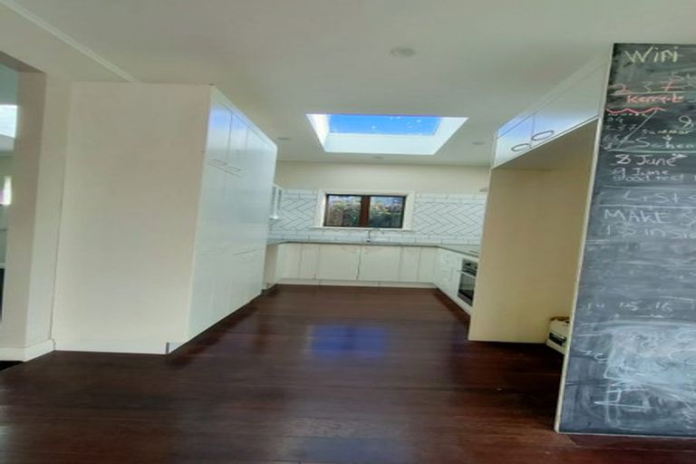 Photo of property in 23 Paremata Crescent, Paremata, Porirua, 5024