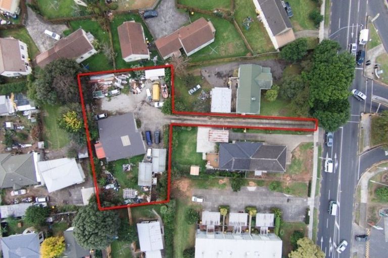 Photo of property in 263a Massey Road, Mangere East, Auckland, 2024