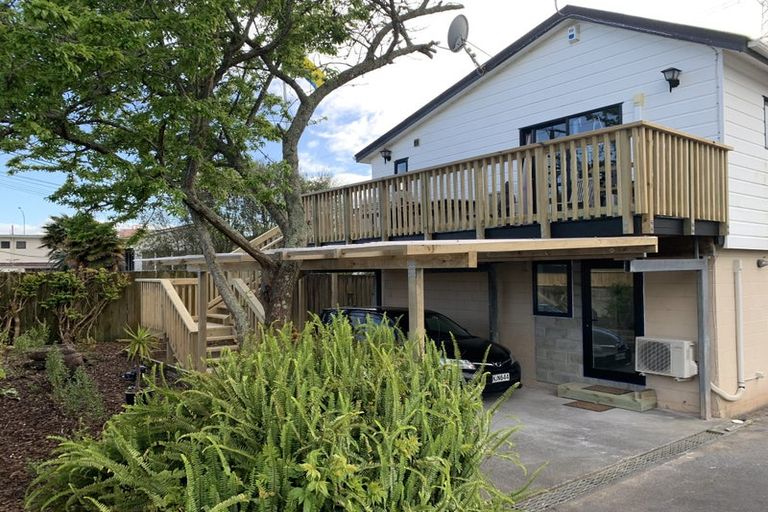 Photo of property in 108 Portage Road, New Lynn, Auckland, 0600