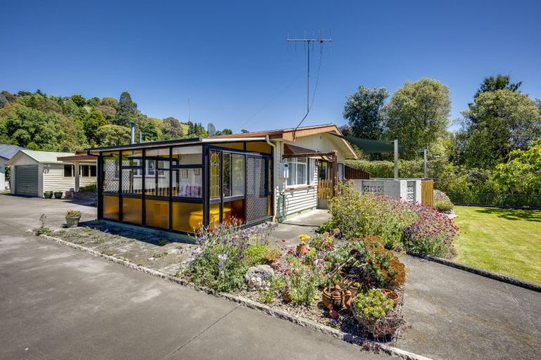 Photo of property in 4 Birdwood Street, Taradale, Napier, 4112