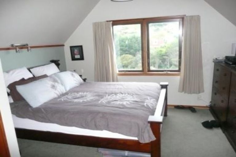 Photo of property in 6a Woodford Way, Crofton Downs, Wellington, 6035