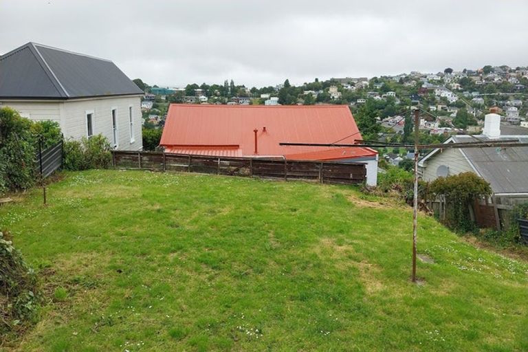 Photo of property in 19 Farley Street, Kaikorai, Dunedin, 9010